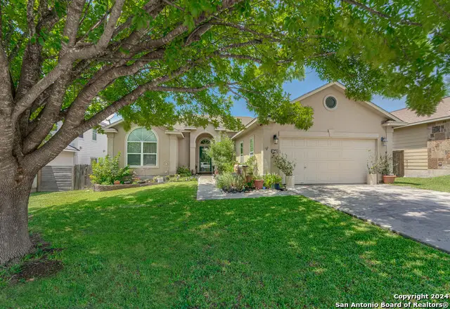 1642 Sunblossom Cir, New Braunfels, TX 78130 - #2