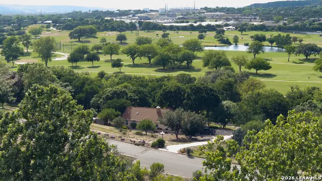 1307 Malibu Dr, Kerrville, TX 78028 - #2