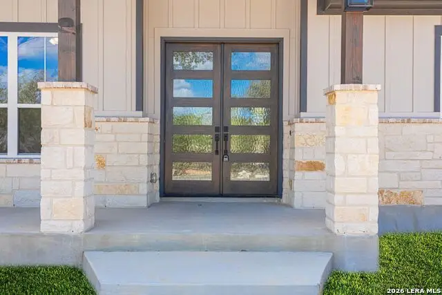 163 Pradera Ridge Drive, Floresville, TX 78114 - #3