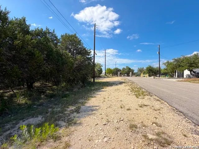 2021 Ronda Ct, Canyon Lake, TX 78133 - #1