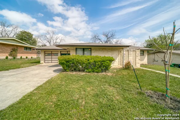 327 Tango Dr, San Antonio, TX 78216