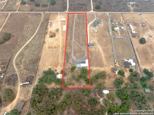 472 County Road 6723, Natalia, TX 78059 - #3