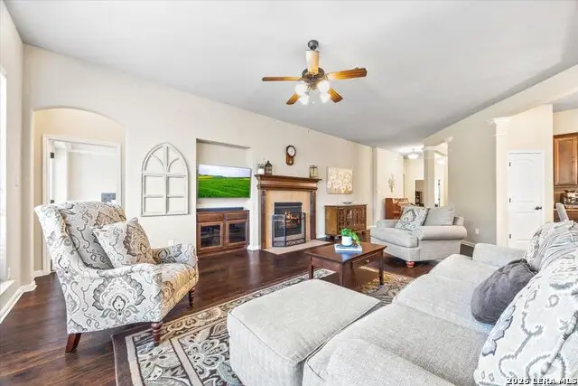 25018 Shuman Crk, San Antonio, TX 78255 - #2