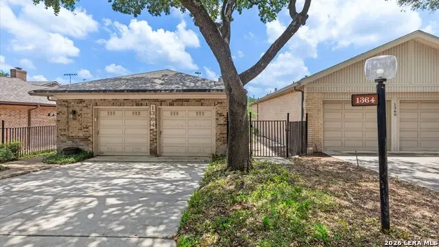 1364 Patio Dr, New Braunfels, TX 78130 - #2