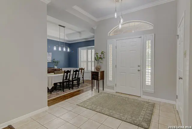 912 Mission Hills Dr, New Braunfels, TX 78130 - #2