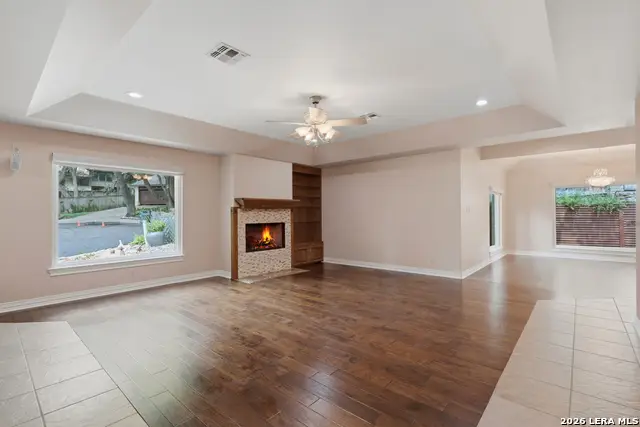 8 Donore Cir, San Antonio, TX 78229 - #3