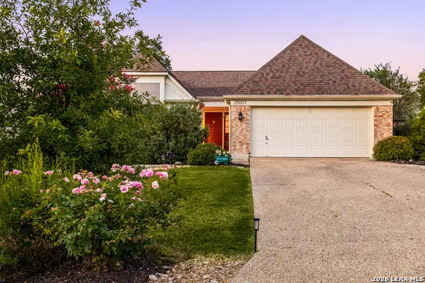 25007 Summit Holw, San Antonio, TX 78258