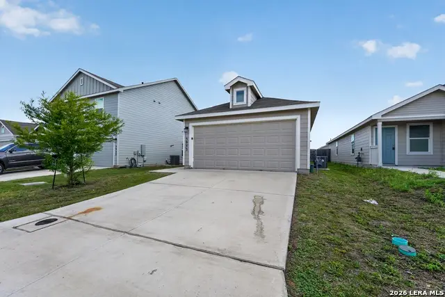 5933 Antonio Pl, Seguin, TX 78155 - #2