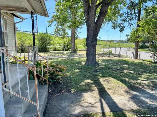 439 Ward Ave, San Antonio, TX 78223 - #2