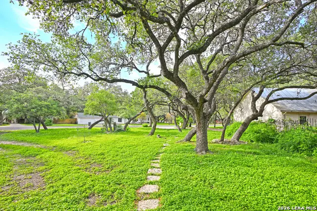 303 S Manton Ln, Castle Hills, TX 78213 - #1