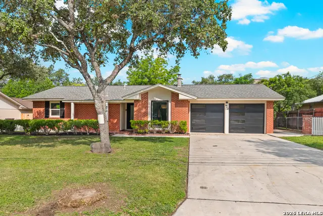 413 Gladiola Ln, Castle Hills, TX 78213 - #2