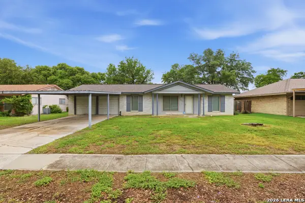 5039 Round Table Dr, San Antonio, TX 78218