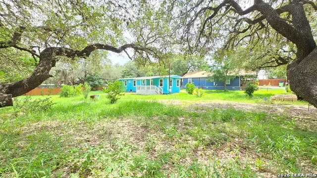 188 Sundown Ln, Poteet, TX 78065 - #2