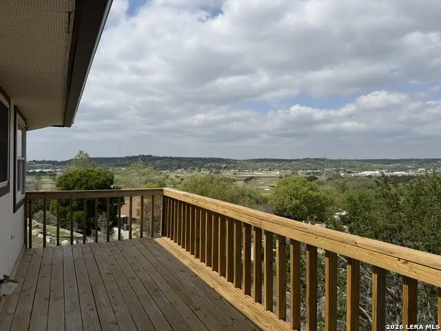 1208 Cypress Creek Rd, Kerrville, TX 78028 - #2