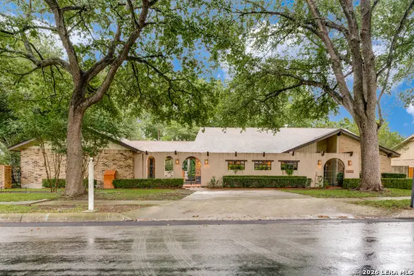16702 Hunting Valley, San Antonio, TX 78247