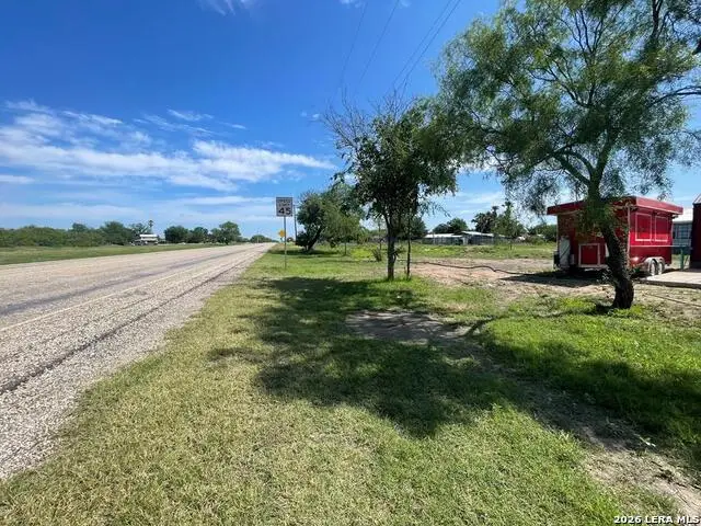 HWY 83 Benson, La Pryor, TX 78872 - #1