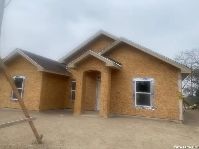 903 Kifuri Street, Eagle Pass, TX 78852 - #2