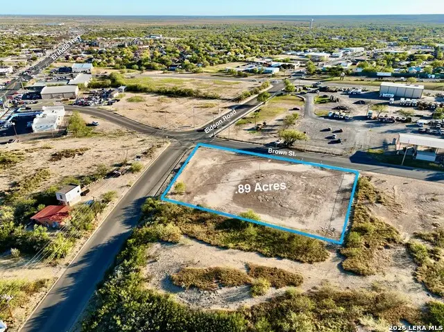 2080 Brown, Eagle Pass, TX 78852 - #3