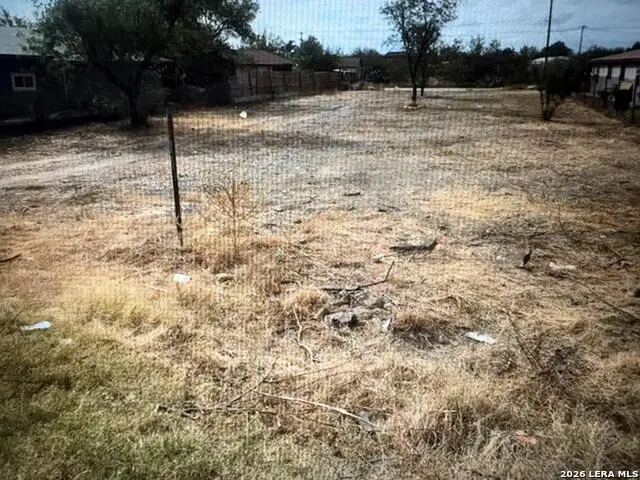 7216 Fm 1021, Eagle Pass, TX 78852 - #1