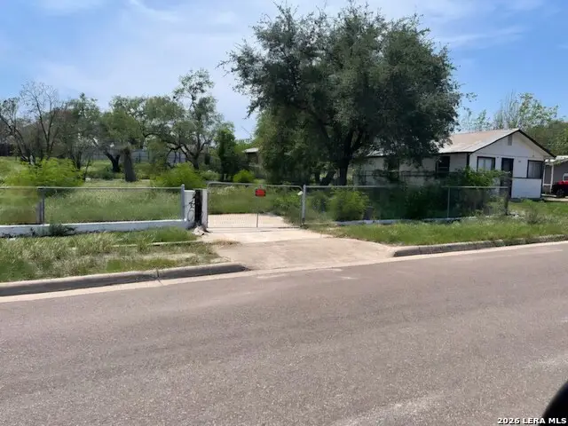 969 Ave D, Eagle Pass, TX 78852 - #3