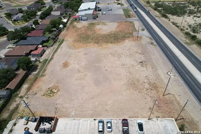2727 N Veterans Blvd., Eagle Pass, TX 78852 - #2