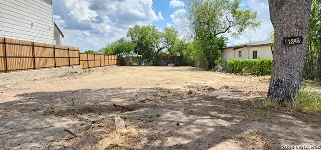1848 Olive St, Eagle Pass, TX 78852 - #3