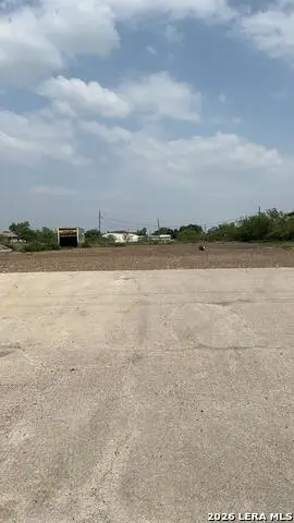 1910 Lewis Street, Eagle Pass, TX 78852
