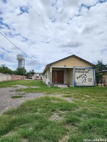 876 S Casales, Eagle Pass, TX 78852 - #1