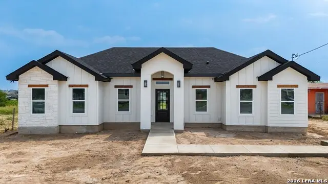 927 Wild Wood, Eagle Pass, TX 78852 - #2