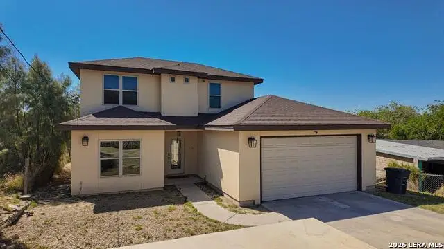 615 N Trinity St, Eagle Pass, TX 78852 - #2