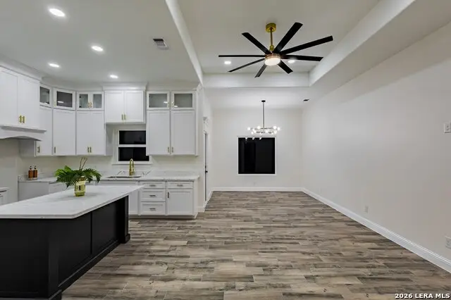260 Park St, Eagle Pass, TX 78852 - #2