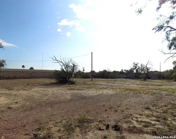 2028 Del Rio Blvd., Eagle Pass, TX 78852 - #3