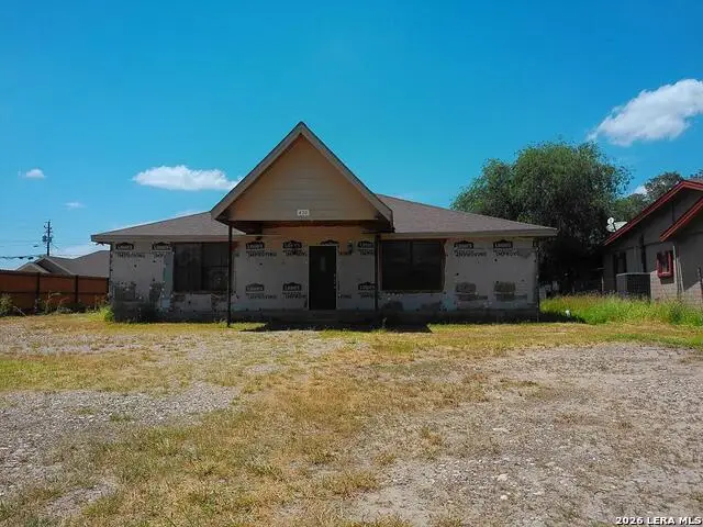 430 Chuck Wagon Rd, Eagle Pass, TX 78852 - #1