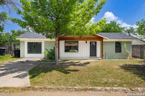 1215 Kennor Drive, Eagle Pass, TX 78852