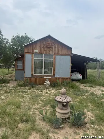 245 Maverick, El Indio, TX 78860