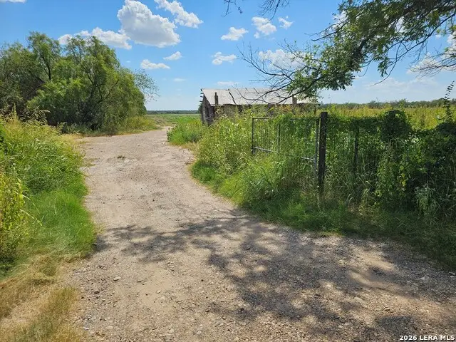 3350 Rosita Valley Road, Eagle Pass, TX 78852 - #3