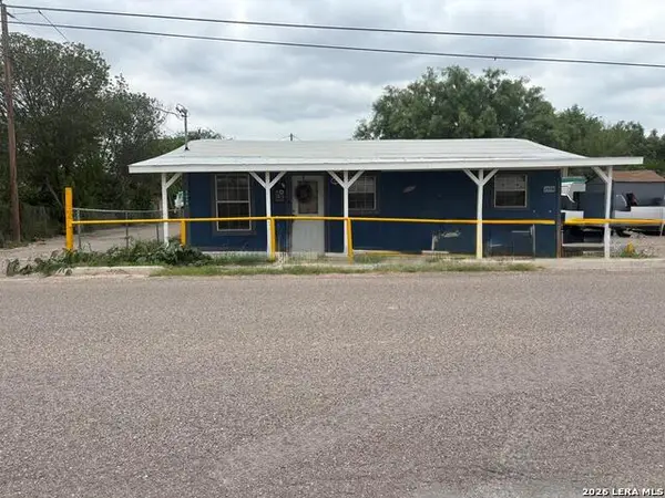 2978 & 2980 Buena Vista Dr., Eagle Pass, TX 78852