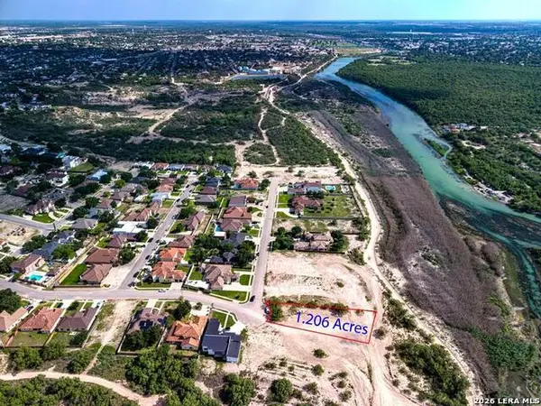 1763 Rio Rd., Eagle Pass, TX 78852