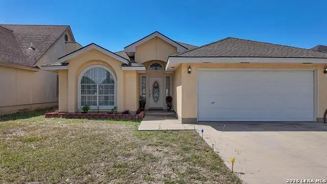 2268 Montana St, Eagle Pass, TX 78852 - #2