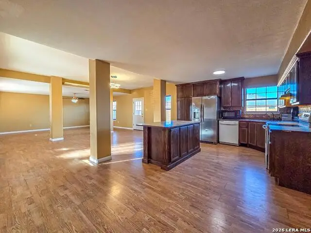 2101 Pershing Circle, Eagle Pass, TX 78852 - #2