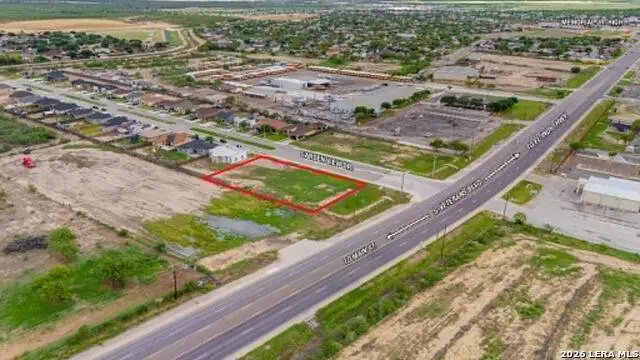2809 Garden View Dr., Eagle Pass, TX 78852 - #1