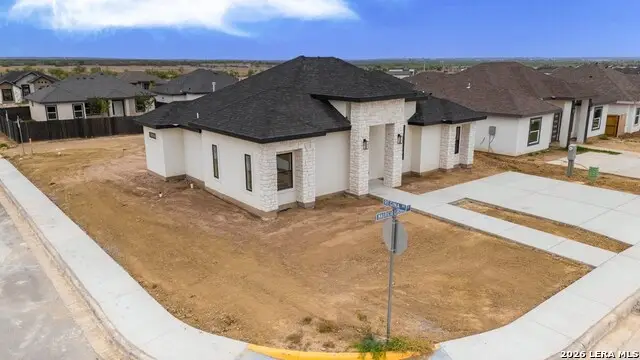 3189 Mauricio Libson, Eagle Pass, TX 78852 - #2