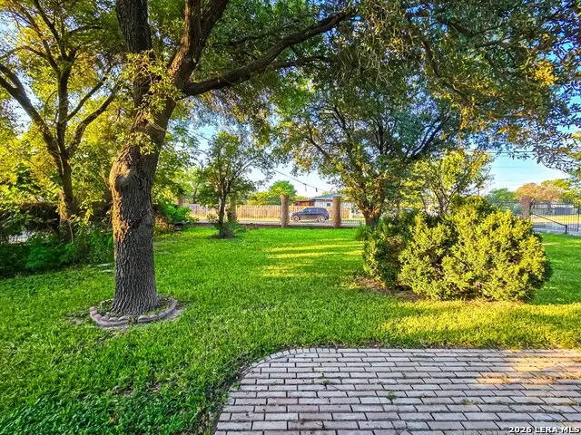 1326&1312 Baltica, Eagle Pass, TX 78852 - #2