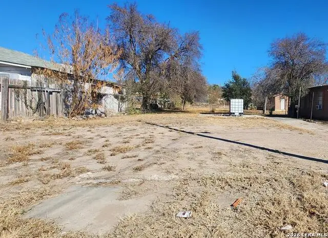 334 Medina St., Eagle Pass, TX 78852 - #2