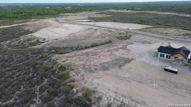 482 Paseo Del Lago, Eagle Pass, TX 78852 - #2