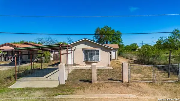 1363 Maria Ester Street, Eagle Pass, TX 78852