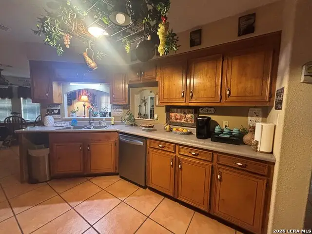 759 Mcdavid St, Quemado, TX 78877 - #3