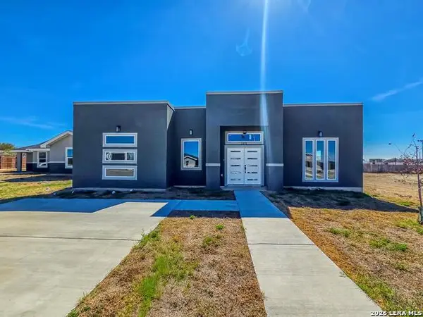 2870 Garden View, Eagle Pass, TX 78852
