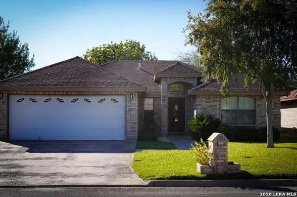 1322 Camarinos Drive, Eagle Pass, TX 78852