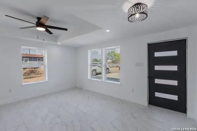 182 Victoriano Ave, Eagle Pass, TX 78852 - #2
